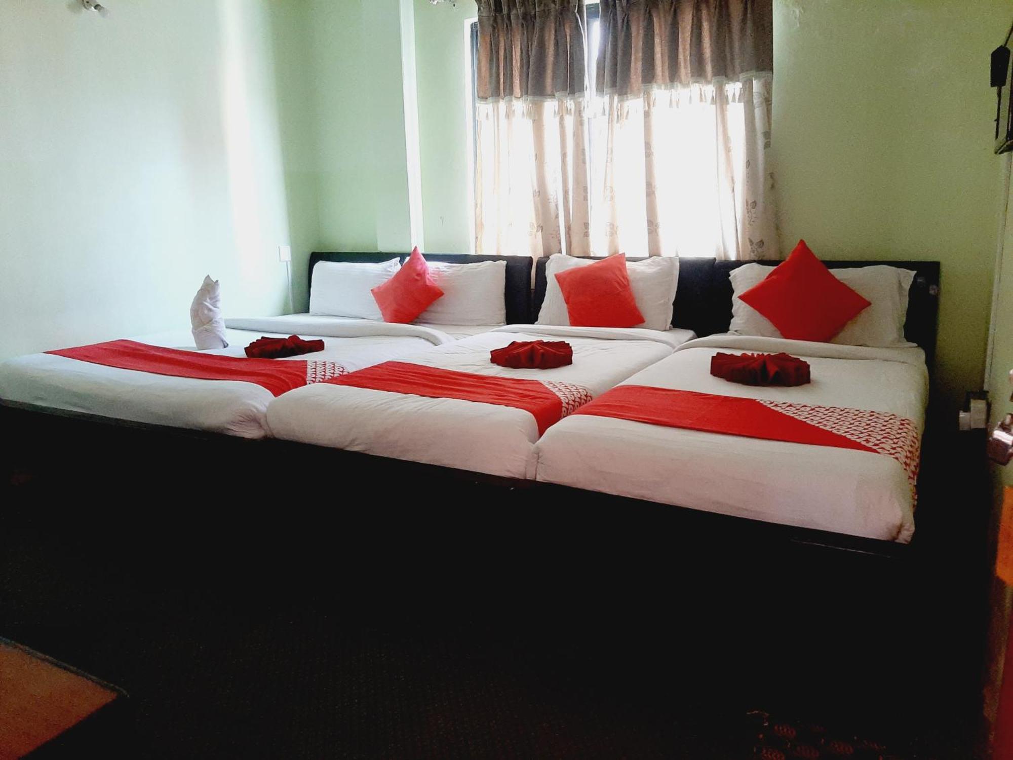 Hotel Lake N Yeti Pokhara Cameră foto